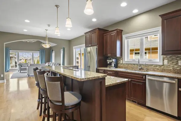 13 Arboredge Way, Fitchburg, WI 53711