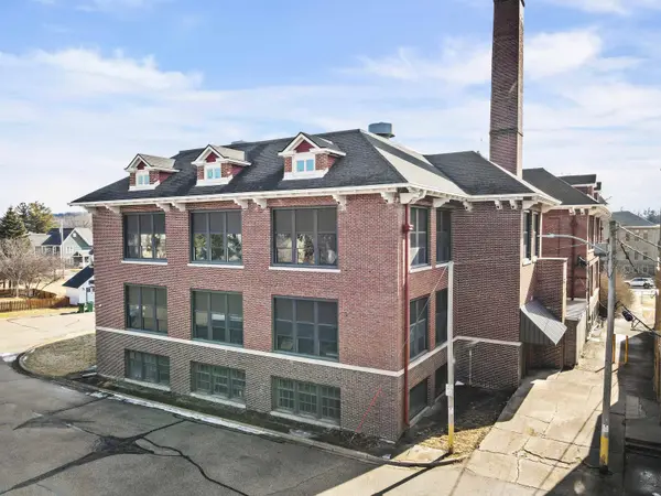 116 Swift Street #105, Edgerton, WI 53534