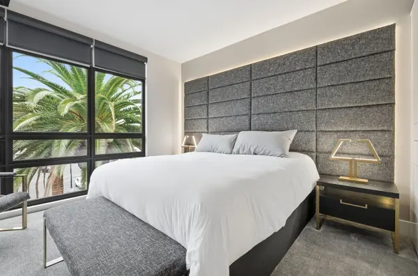 88 E San Fernando St #308, San Jose, CA 95113-2535
