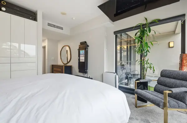 88 E San Fernando St #308, San Jose, CA 95113-2535