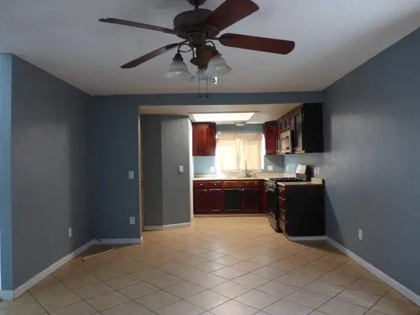 5850 E Ramona AVE, Fresno, CA 93727