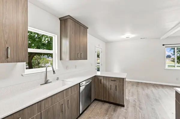 13400 Second ST, Los Banos, CA 93635