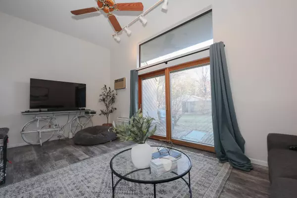 10 Pimlico CT, Bedford, NH 03110