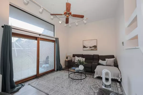 10 Pimlico CT, Bedford, NH 03110