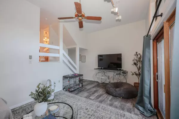 10 Pimlico CT, Bedford, NH 03110