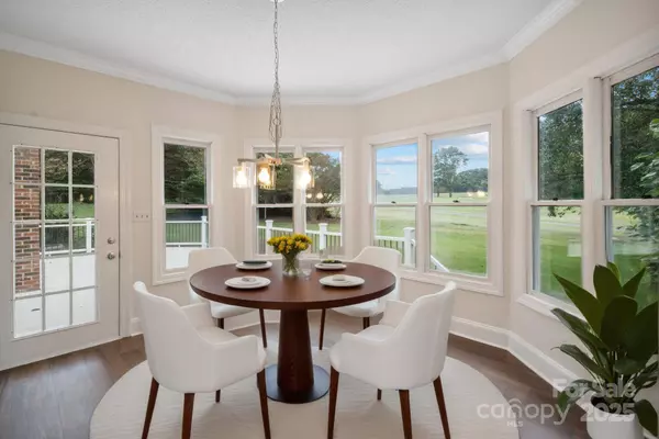 3718 Club House DR NE, Conover, NC 28613