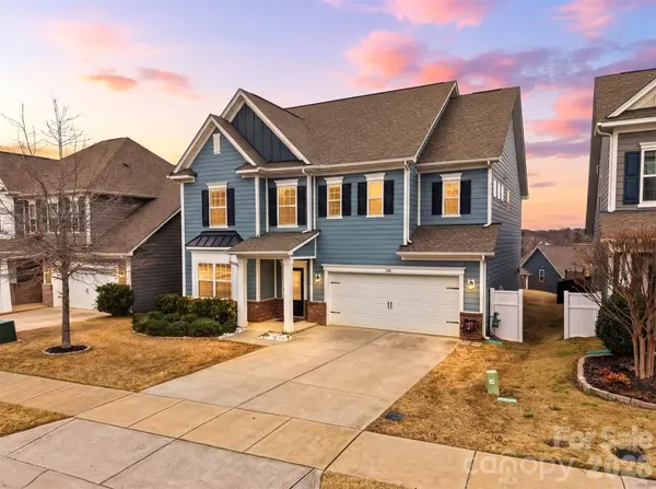 128 W Morehouse AVE, Mooresville, NC 28117