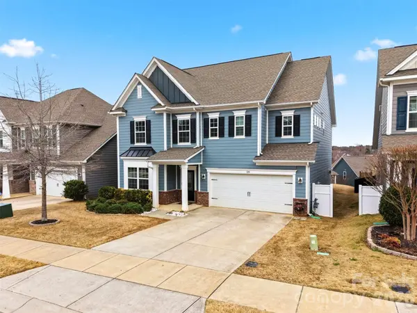 128 W Morehouse AVE, Mooresville, NC 28117