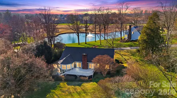 3718 Club House DR NE, Conover, NC 28613