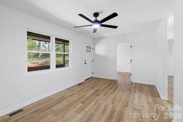 4515 Rudisill ST, Hickory, NC 28602