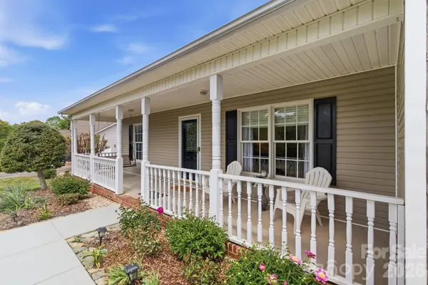 257 Kipling DR, Taylorsville, NC 28681