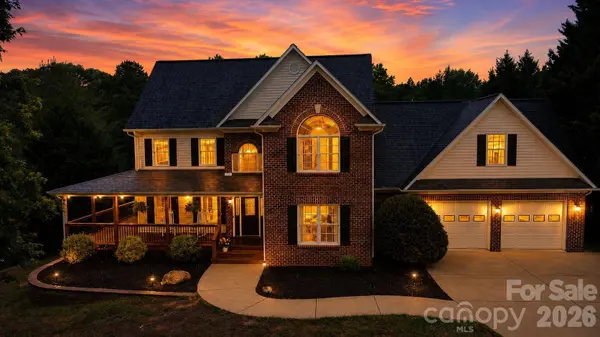 4616 20th Street PL NE, Hickory, NC 28601