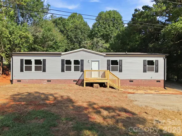 1028 Dorset LN, Lincolnton, NC 28092
