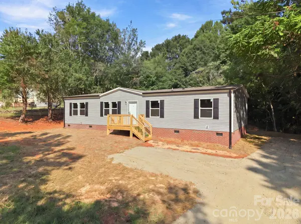 1028 Dorset LN, Lincolnton, NC 28092