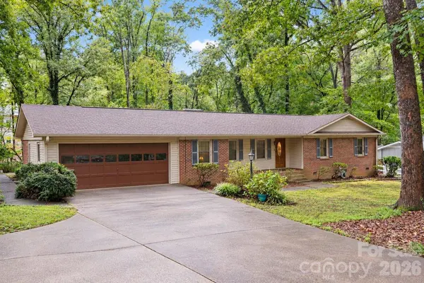 2604 Shearer DR