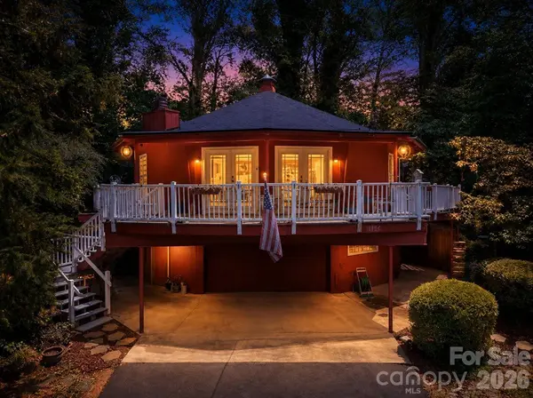1332 Fairway DR, Newton, NC 28658