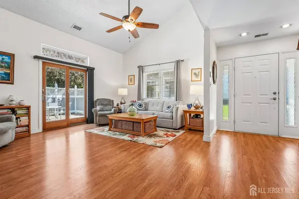 65 Winthrop RD #D, Monroe, NJ 08831