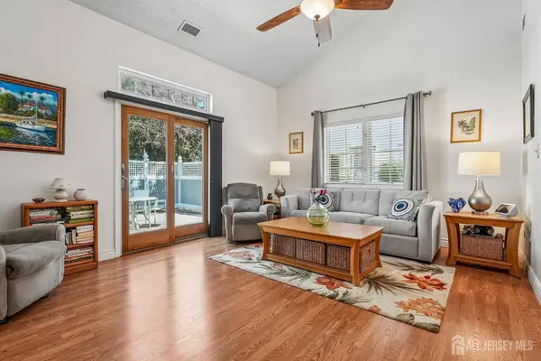 65 Winthrop RD #D, Monroe, NJ 08831