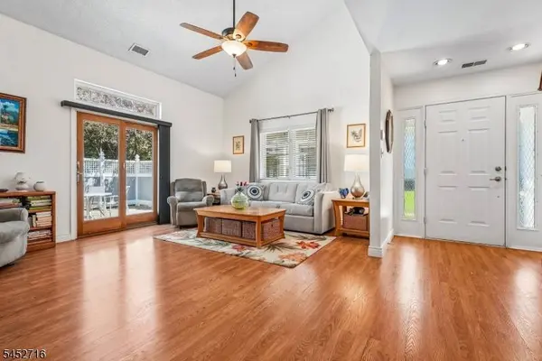 65D Winthrop Rd, Monroe Twp., NJ 08831