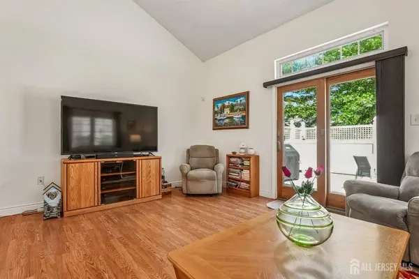 65 Winthrop RD #D, Monroe, NJ 08831
