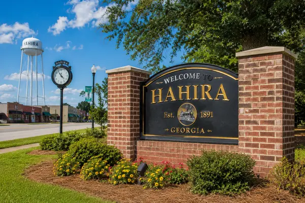 Living in Hahira, Georgia: A Small Town Growing Fast