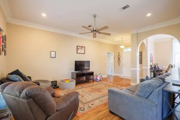 627 STAGECOACH TRL, Hahira, GA 31632