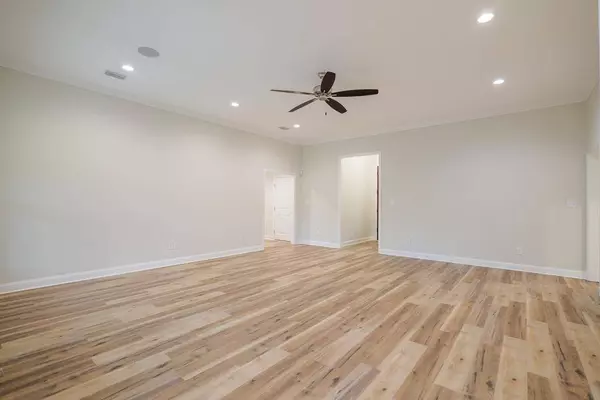 601 Katherine Lane, Hahira, GA 31632