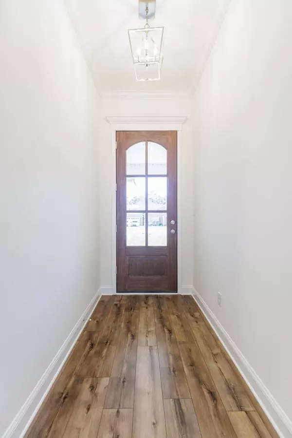 601 Katherine Lane, Hahira, GA 31632