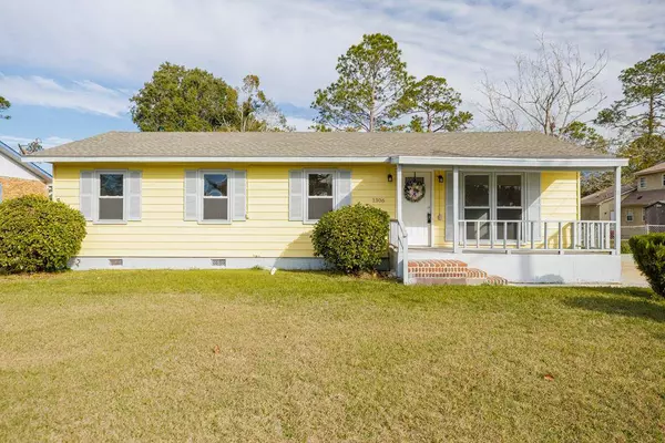 1306 BETHUNE DR, Valdosta, GA 31601