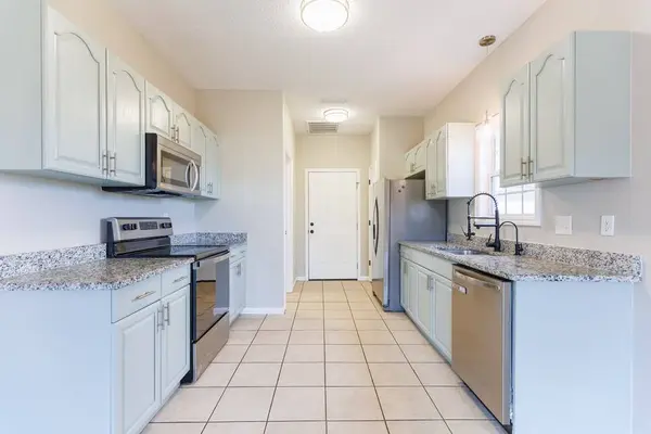 20 PINE BREEZE CT, Lakeland, GA 31635