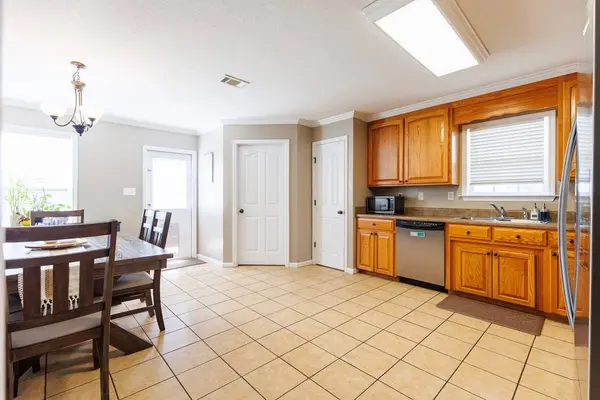 3609 DRUID OAKS DR, Valdosta, GA 31605