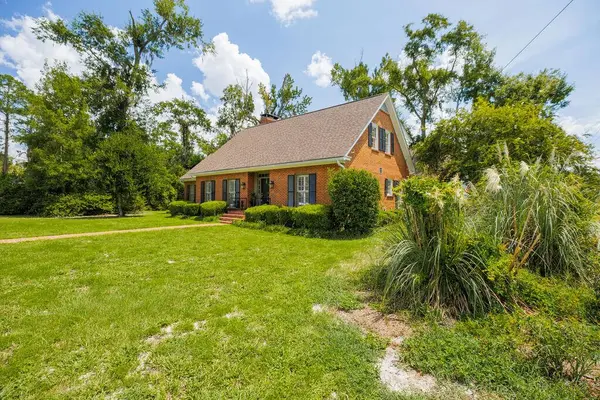 913 Millpond Road, Valdosta, GA 31602