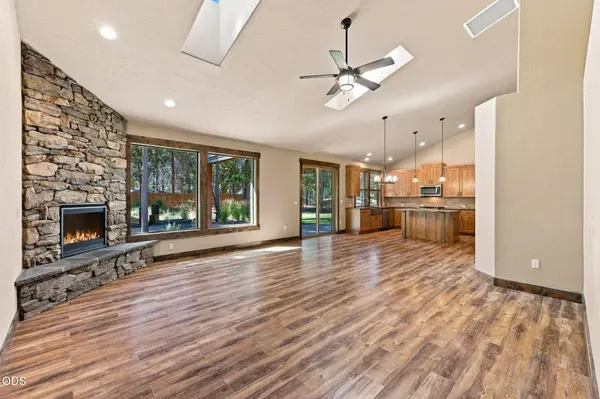 17035 Glendale RD, Bend, OR 97707