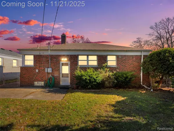 9831 Seltzer ST, Livonia, MI 48150