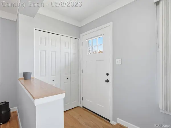 7911 Beatrice, Westland, MI 48185