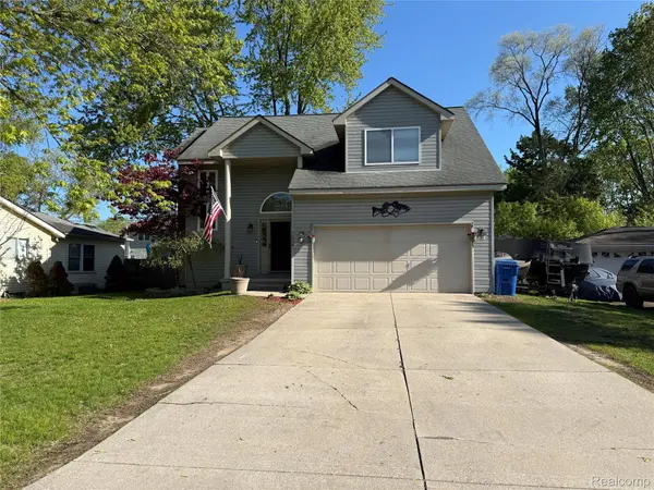 7226 Garvin, Waterford Charter Township, MI 48329