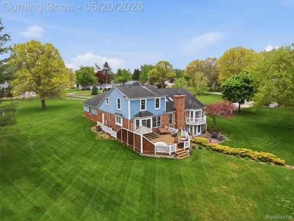 3368 Mill Lake RD, Orion Charter Township, MI 48360