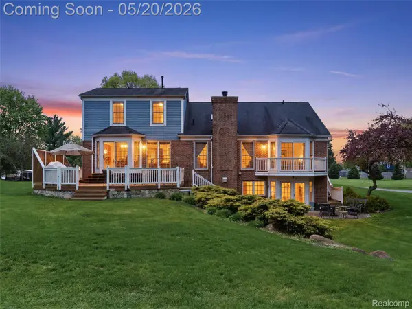 3368 Mill Lake RD, Orion Charter Township, MI 48360