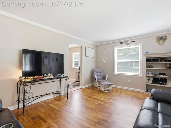 3328 Mills Acres ST, Genesee Charter Township, MI 48506