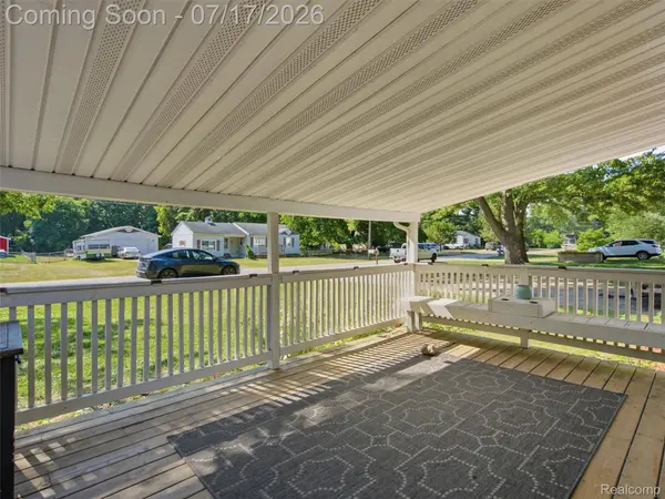 3328 Mills Acres ST, Genesee Charter Township, MI 48506