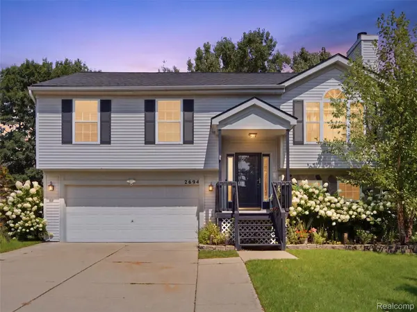 2694 Driftwood DR
