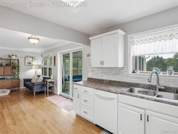 7454 Jennings RD, Mundy, MI 48473