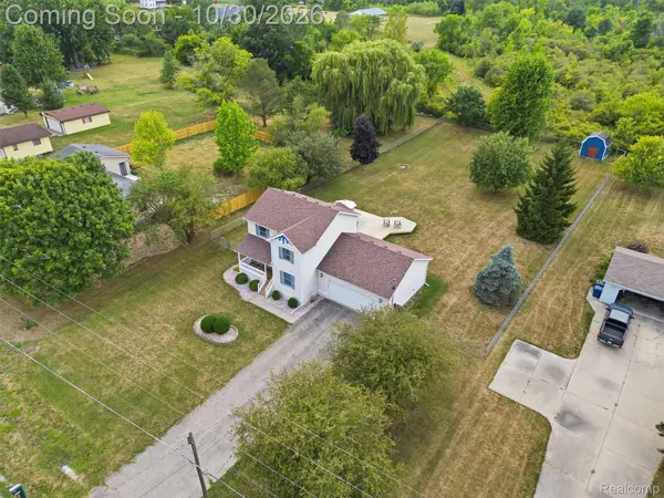 7454 Jennings RD, Mundy, MI 48473