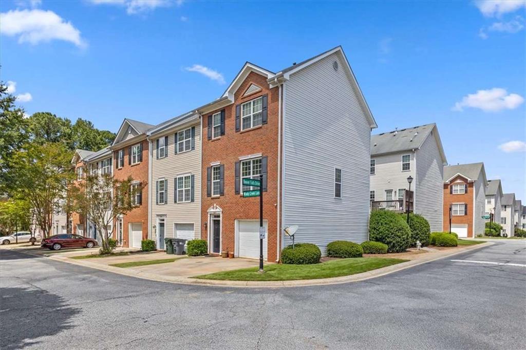 Norcorss GA Townhomes Beaver Creek