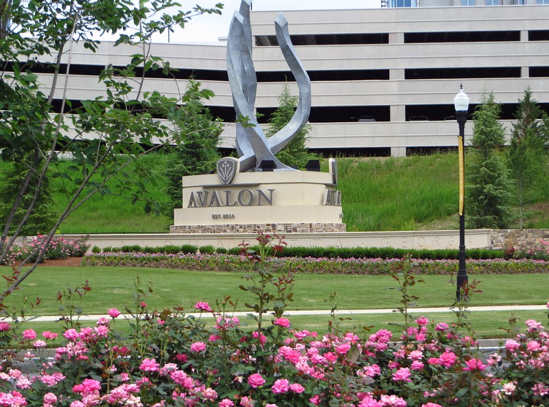 Avalon Alpharetta Mixed Use Residential Shopping