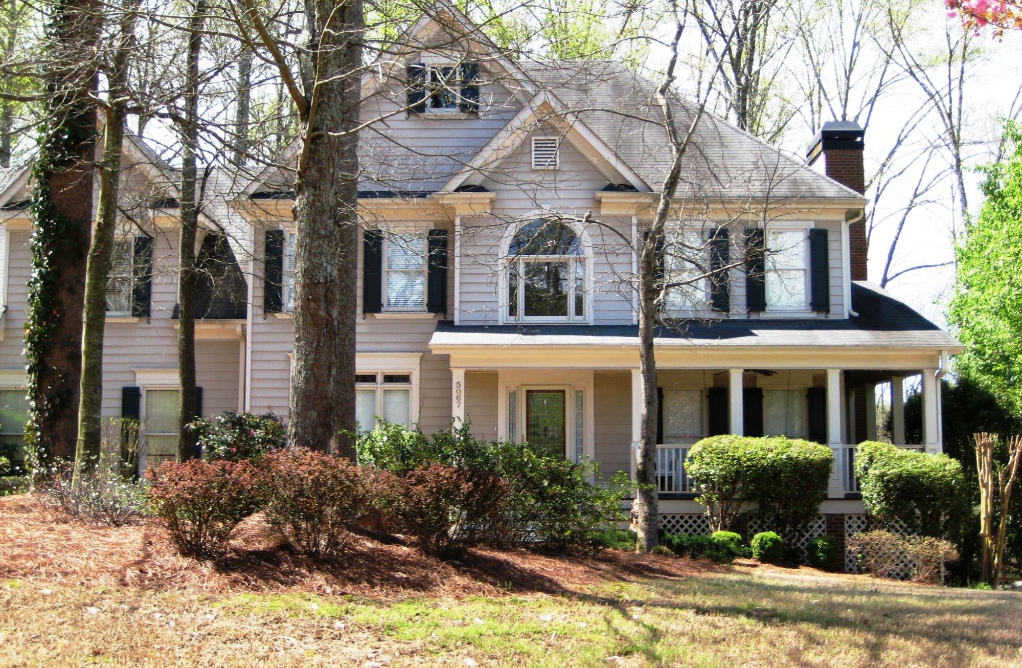 Home In Woodstock GA