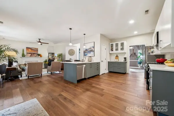 6232 Chavel LN, Charlotte, NC 28269