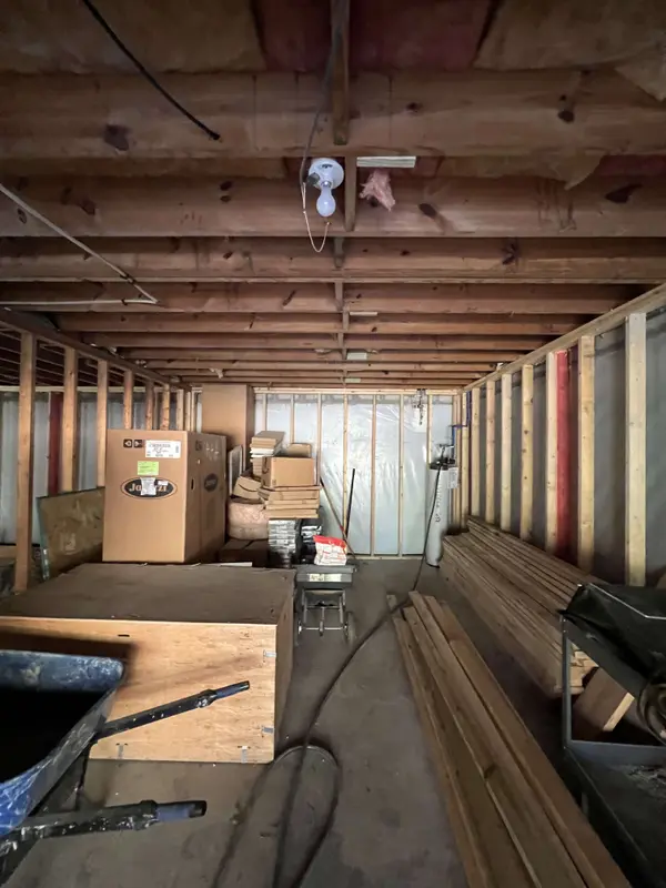 7004 Delisa Dr, Charlotte, NC 28214-2647