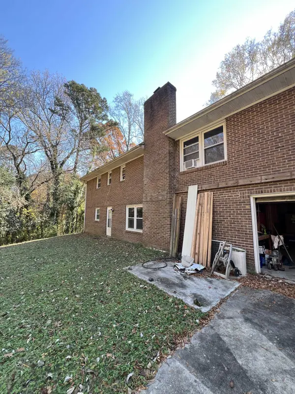 7004 Delisa Dr, Charlotte, NC 28214-2647