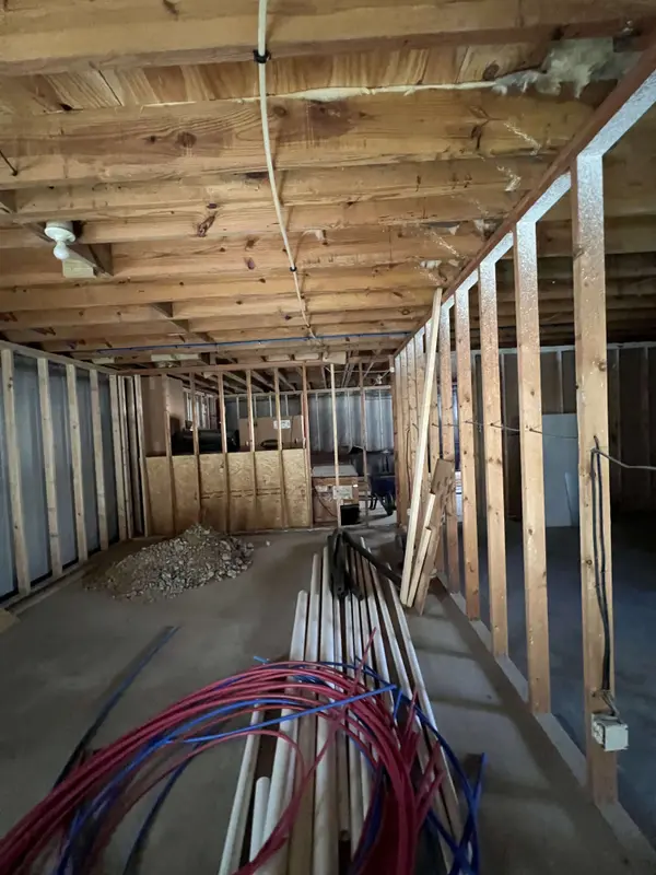 7004 Delisa Dr, Charlotte, NC 28214-2647